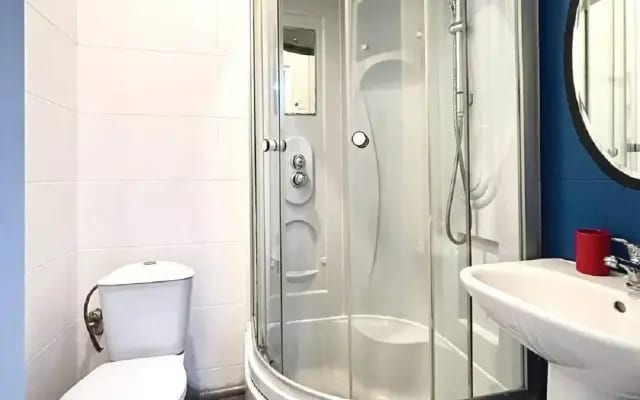 «Ночное небо» комнаты у Московского вокзала