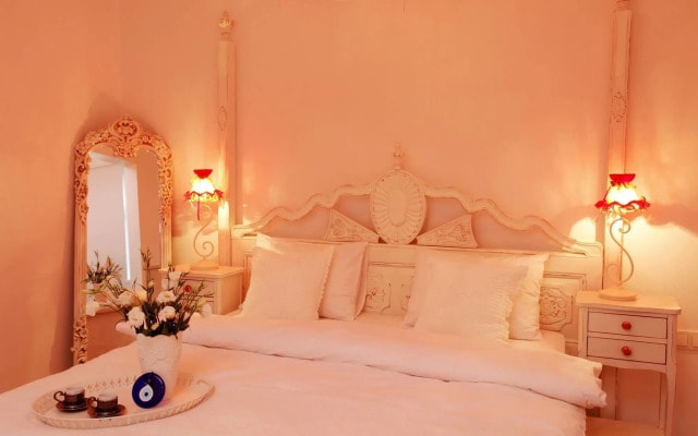 The White Swan Suites Beyoglu