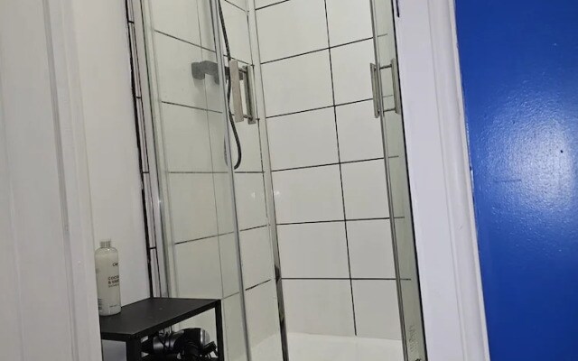 Charming 1-bed Apartment in Huddersfield