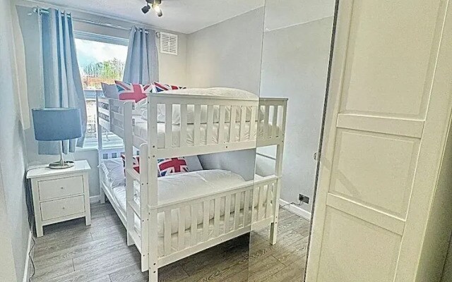 Eastcote Edge Residence