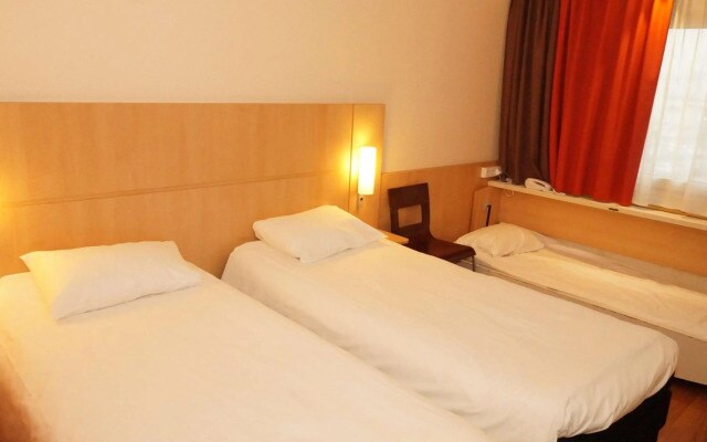 ibis Warszawa Ostrobramska