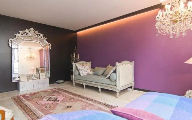 Studios Paris Bed & Breakfast - Le jardin de Montmartre