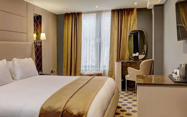 Putney Hotel