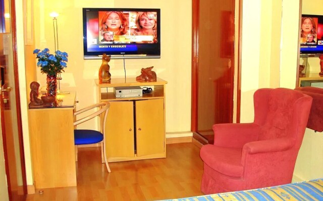 Hostal Plaza DOrt