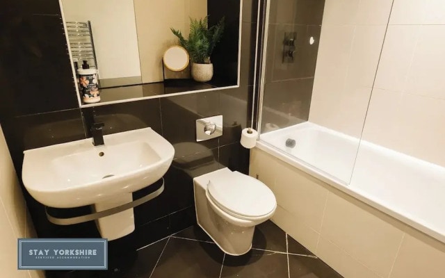 Sheffield 2nd fl City Centre Apartment