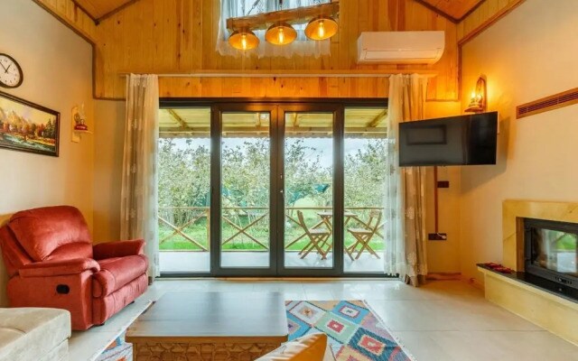 Mesmerizing Tiny House On Riverside in Agva