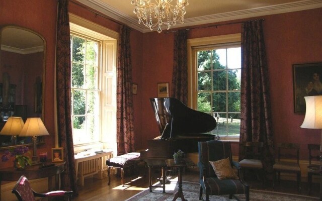 Glebe House Muston