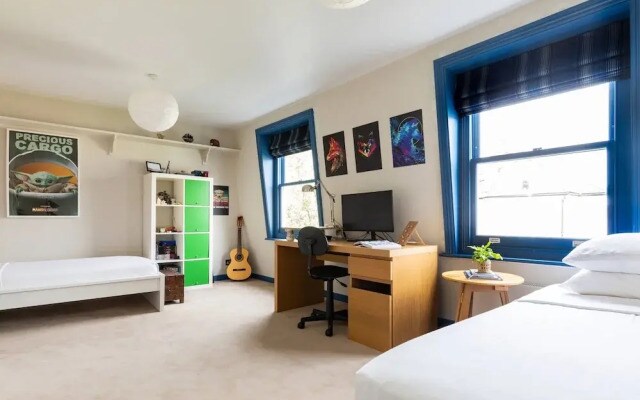 Caithness Road VI by Onefinestay