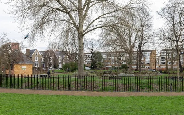 Northchurch Terrace by Onefinestay