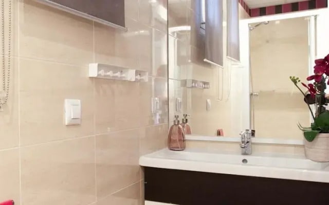 Centric Apartments Sagrada Famila 3