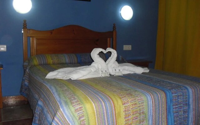 Hostal Virgen del Rocio II