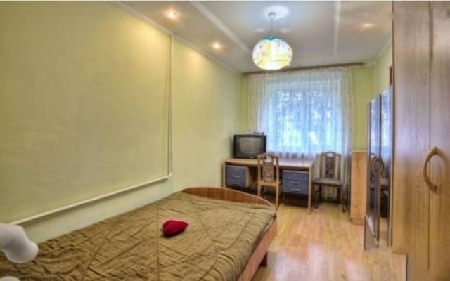 Apartment on Uspenskogo