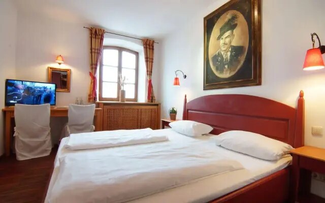 Landhotel & Gasthof Baiernrain