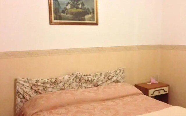 Rooms For Friends