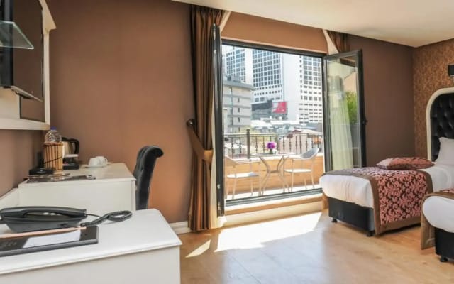 Dencity Hotel