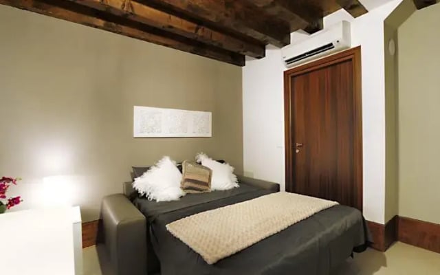 Best Venice Apartments