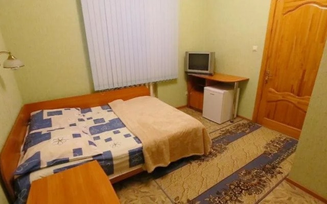 Lavrovaya Hotel