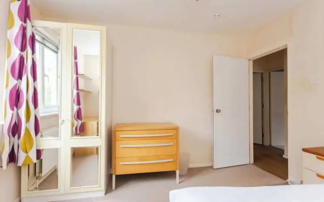 Homely 3 Bedroom House With a Garden