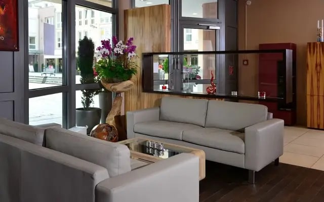 1a Business Hotel