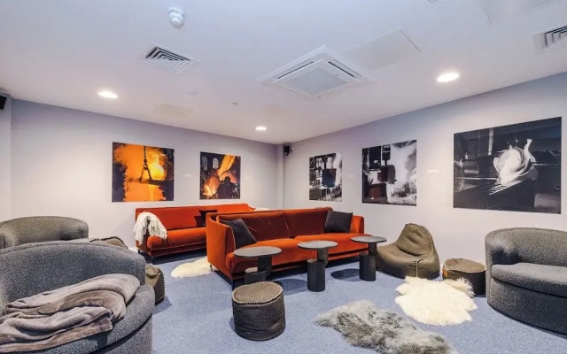 Hilltop Serviced Apartments-Sheffield