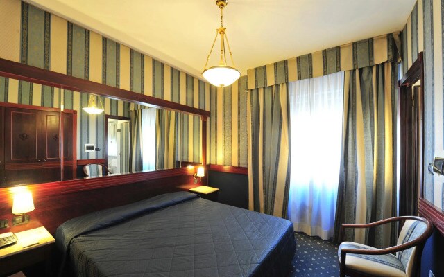 Hotel Regent