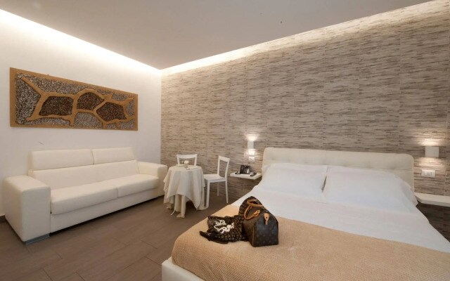 Vatican Relax