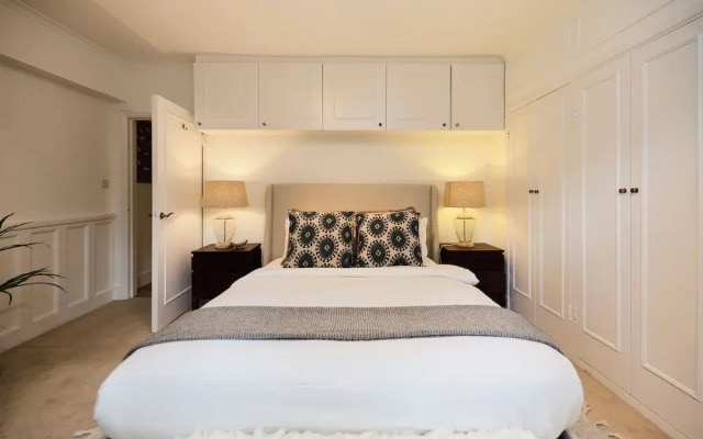 The Carlton Nook - 2BR Apartment