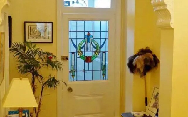 Alcuin Lodge