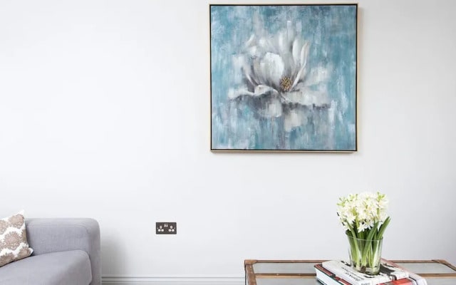 Bright and Modern 1BR flat in West London
