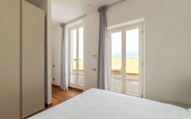 JOIVY Cavour 238