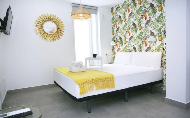 Lemon & Tropycal Apartment
