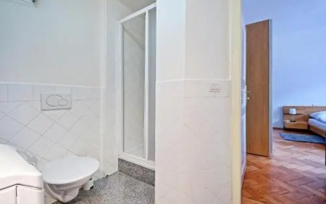 Vincent Apartment