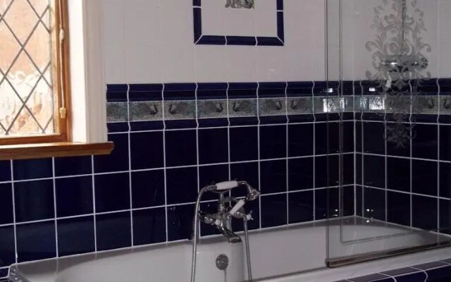 High Meadows Guest House
