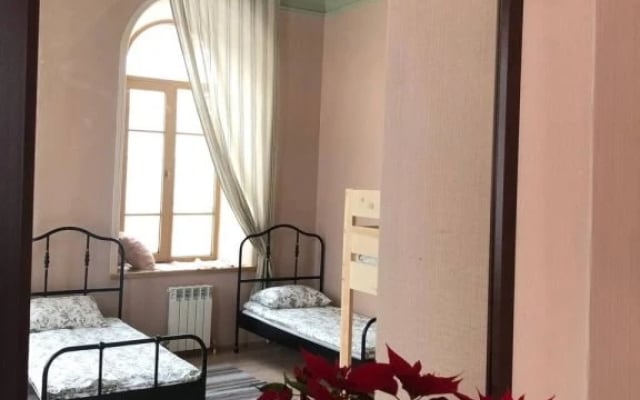 Dom Demidovykh Hostel