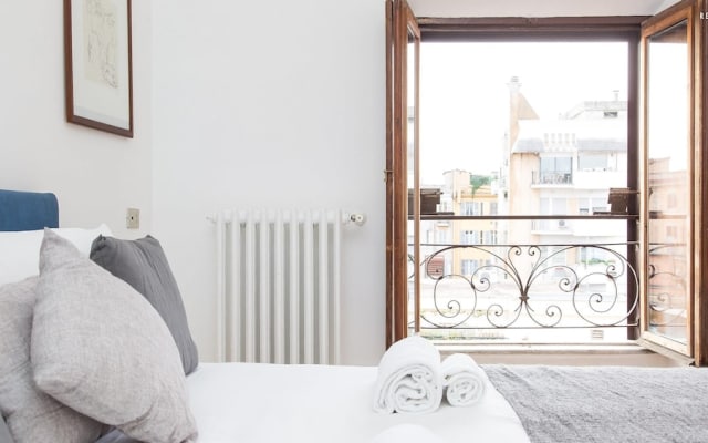 Rental in Rome Giulio Cesare Penthouse