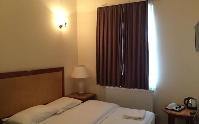 London Shelton Hotel