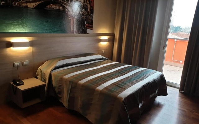 Hotel Altieri