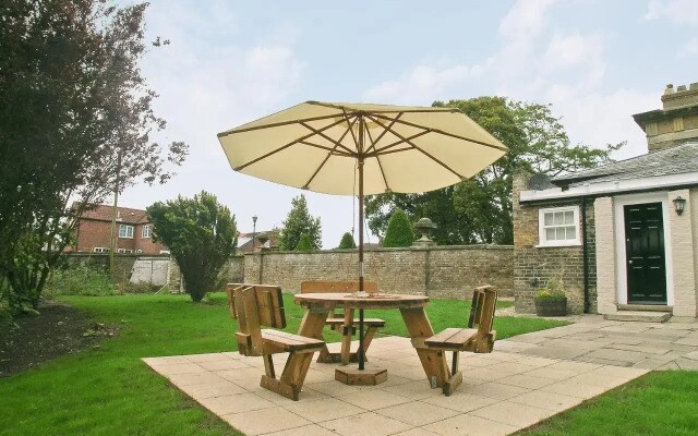 Oak Cottage