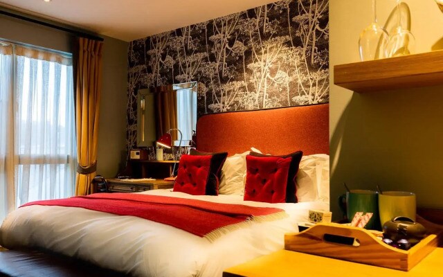 The Alma Hotel