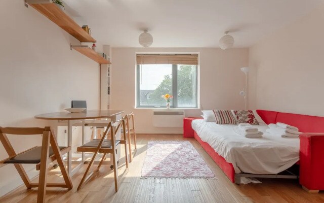 Charming 1 Bedroom Property Next to Clapham Common