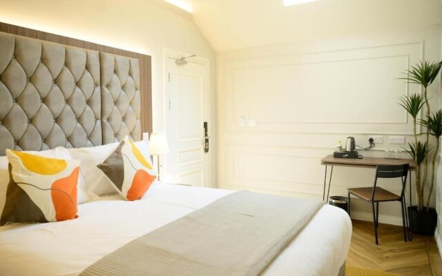Walton View Hotel