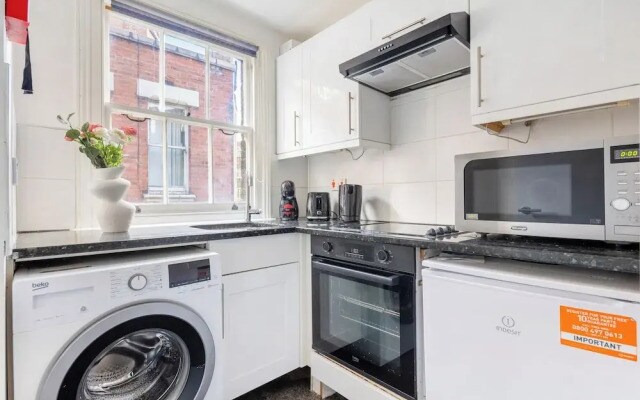 Stylish Holborn 2BR in Bloomsbury Hub