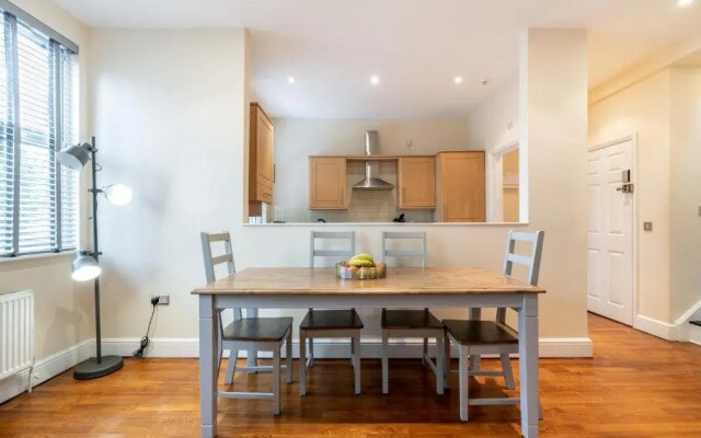 Luxury 2bdr Duplex Apt, N London, 2 Floors
