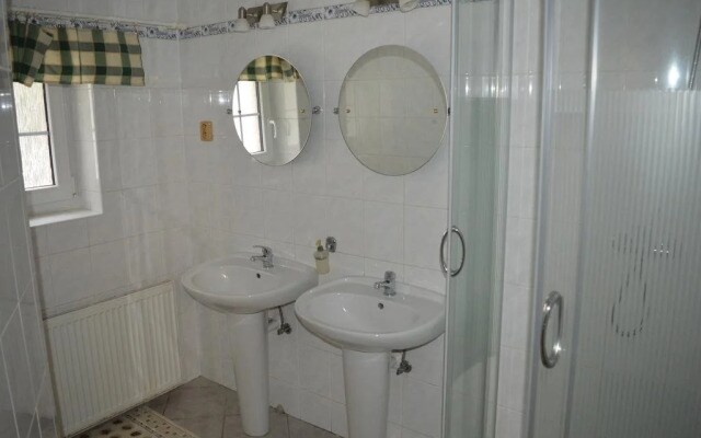 Pension Certice