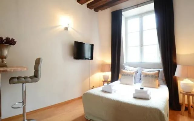 Studio Palais Royal