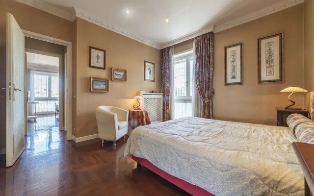 San Pietro Exclusive Panoramic Flat