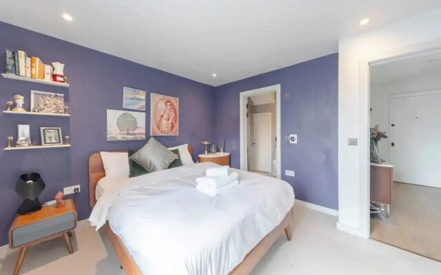 Sleek & Spacious 2BD Flat - Clapham