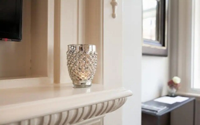 The Grosvenor Square Penthouse