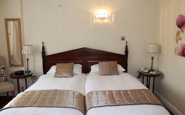 Longview Hotel