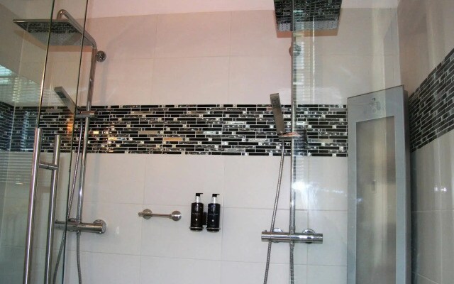 Amsterdam Suites